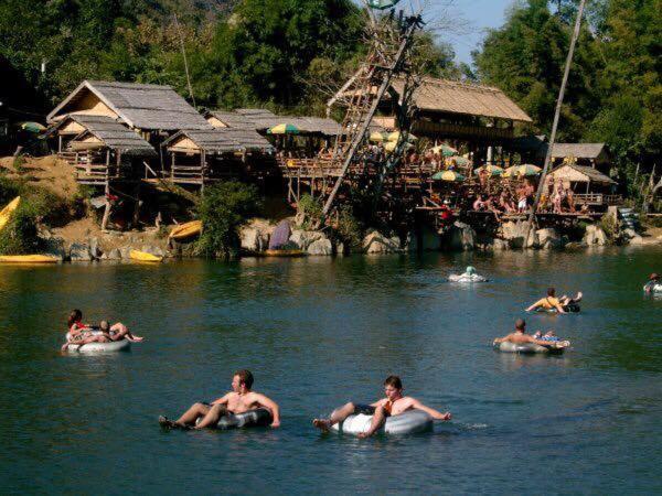 Real Vang Vieng Backpacker Hostel Exterior foto