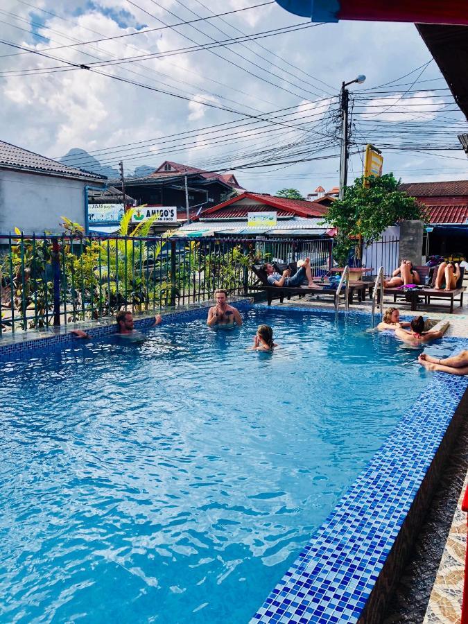 Real Vang Vieng Backpacker Hostel Exterior foto