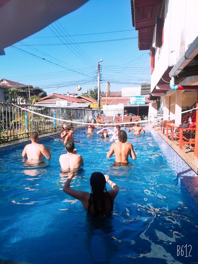 Real Vang Vieng Backpacker Hostel Exterior foto